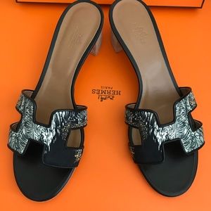 HERMES leopard Oran sandal  40